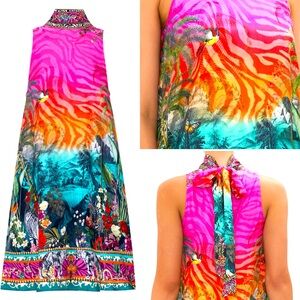 Camilla Back Neck Tie Short
Dress Untamed Runaway